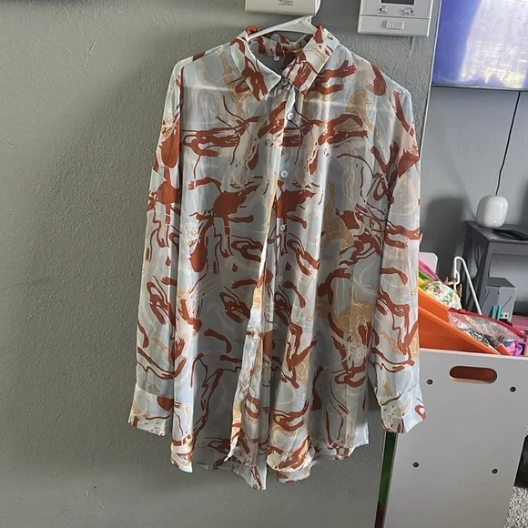 Abstract Patterned - Picture 3 of 5